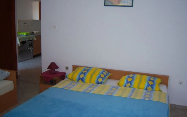 Apartments Tomi