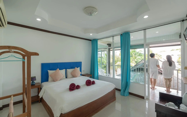 Baan Faa Talaychan Resort