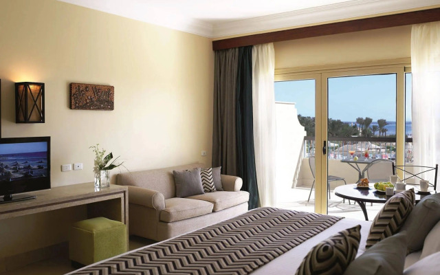 Coral sea Holiday Resort & Aqua park