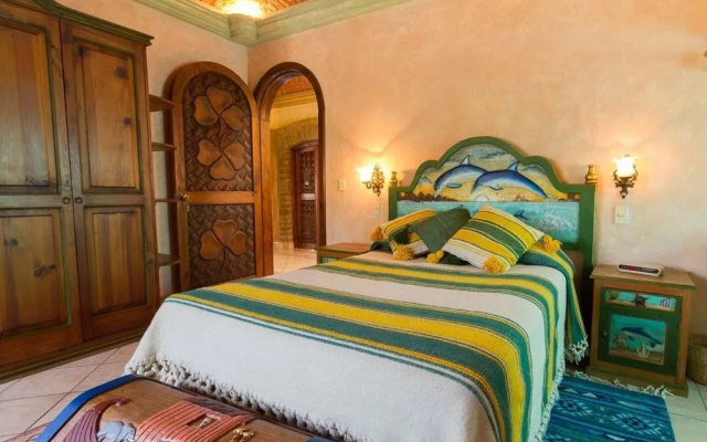 La Casa del Pirul - Boutique Villas Xichu