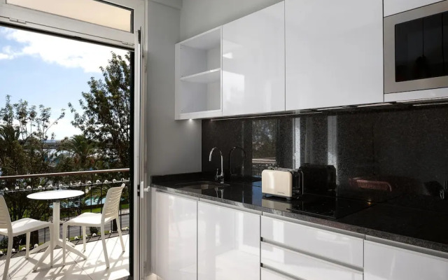 King David Suites 401 by Homie