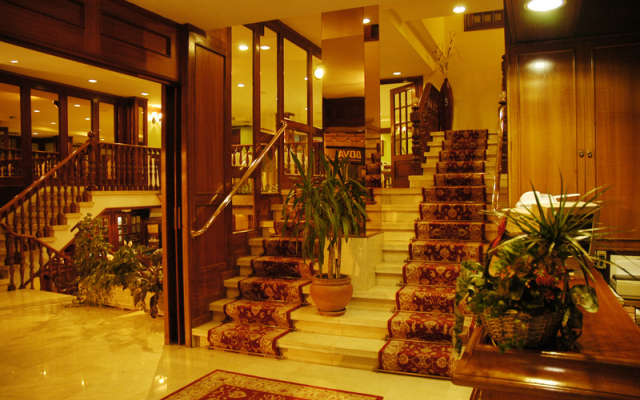 Отель Serantes Hotel Испания, Эль-Грове - отзывы, цены и фото номеров - забронировать отель Serantes Hotel онлайн вид на фасад