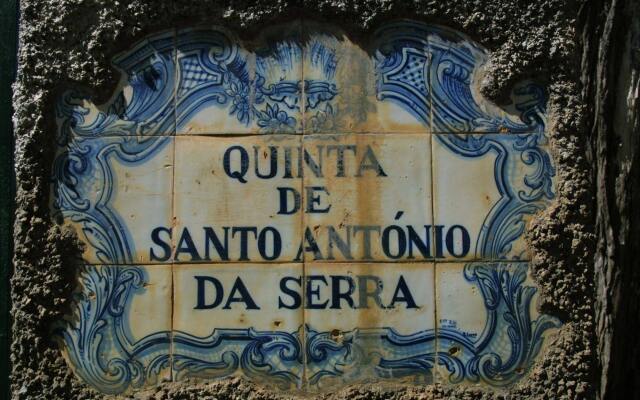 Отель Quinta Santo Antonio Da Serra Машику вид на фасад