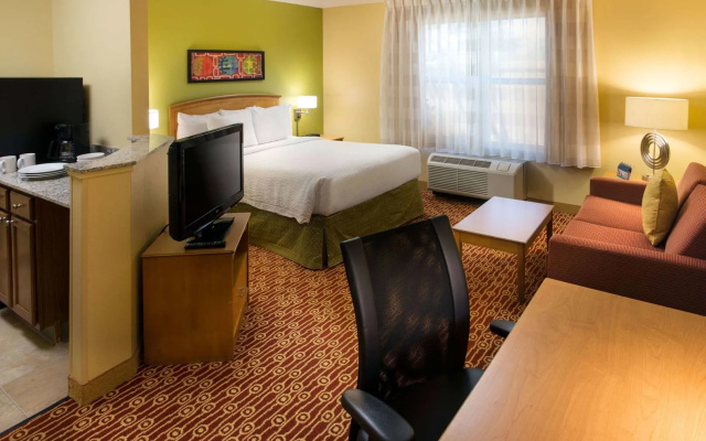 Sonesta Simply Suites Phoenix Scottsdale