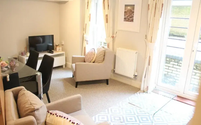 Mathus Gardens - Two Bedroom Apartment