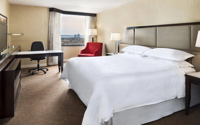 Sheraton Hamilton Hotel
