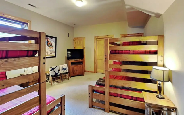 Bear Hollow Lodge by Taylor Made Deep Creek