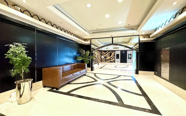 Marco Polo - Striking Lake Views at JLT | 1 BR | 2 Balconies