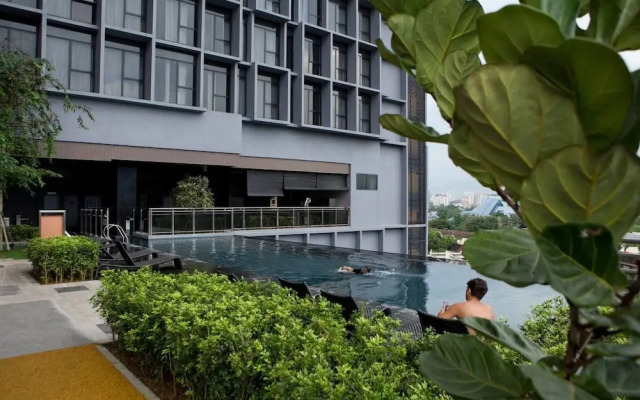 Expressionz Professional Suites by GuestReady