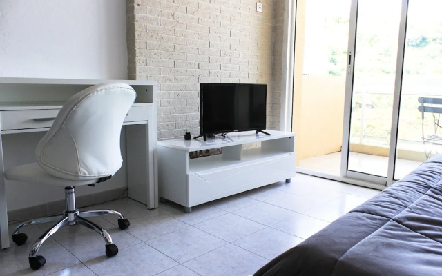 Hilltop Studio