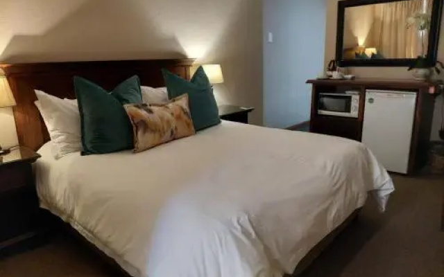 Aloes Guest House 1st on Camp