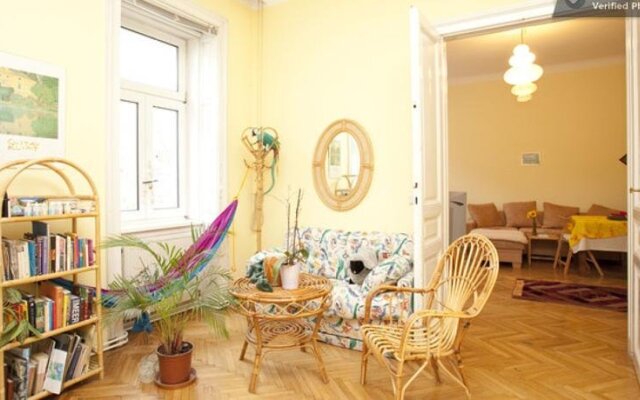 Your sunny, central and quiet home
