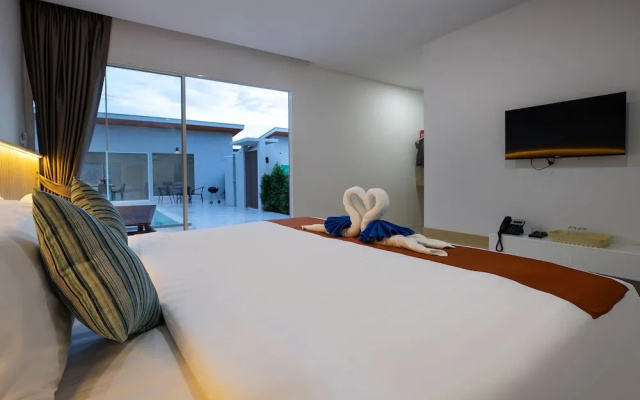 Andaman Sea Best Pool Access and Villas