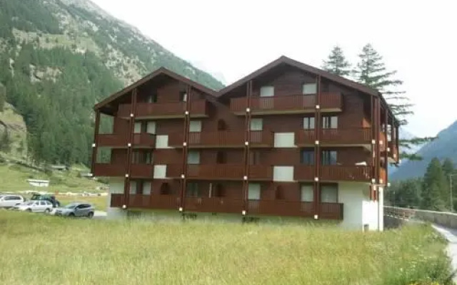 Haus Opal