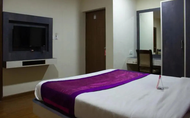 Hotel Nakshatra Grand by OYO