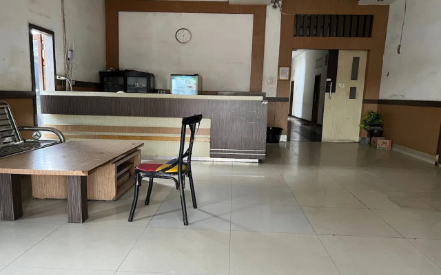 Hotel O Pondok Surya Near Fakultas Teknik Unhas Gowa