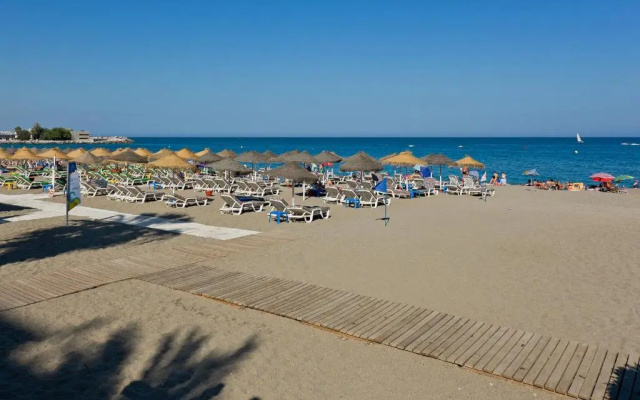 Relaxing Beach Apartment in Fuengirola AC&WIFI