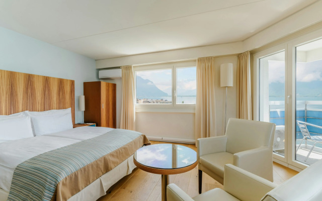 Hotel Mona