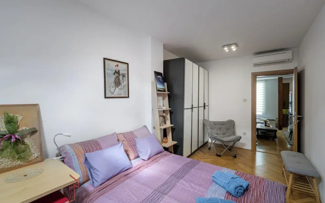 Apartment F9