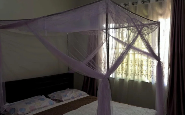 Olive Palm Suites Jinja