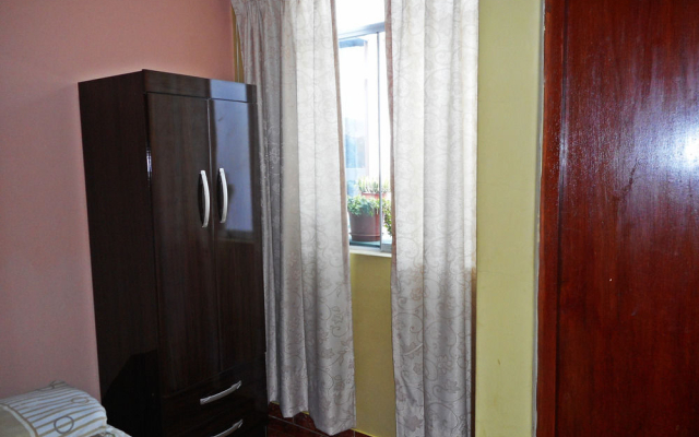 Hostal Geminis