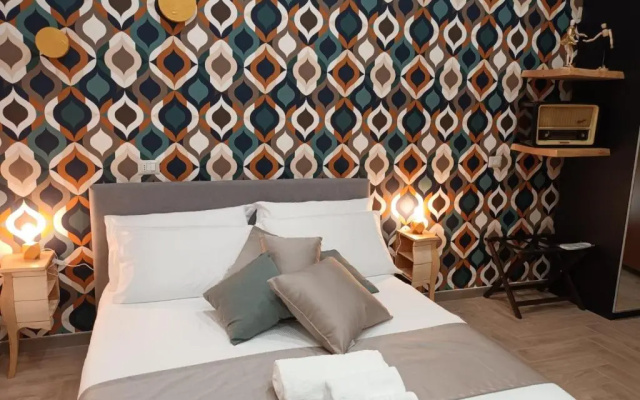 Geometric Art Home