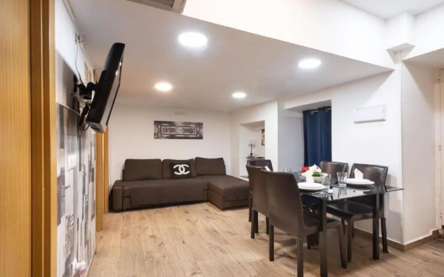 Apartamentos Day Madrid BEATAS Centro Gran Via Sol Malasaña