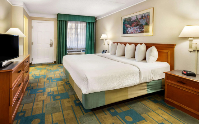 La Quinta Inn by Wyndham Albuquerque Northeast