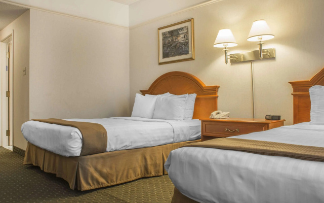 Clarion Hotel & Conference Centre