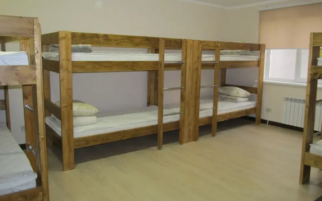 MAK mini hotel - Hostel