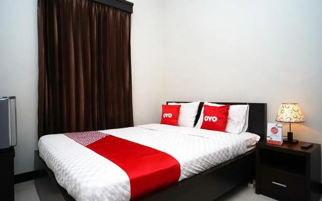 Oyo 2038 Jasmine Guest House Balikpapan