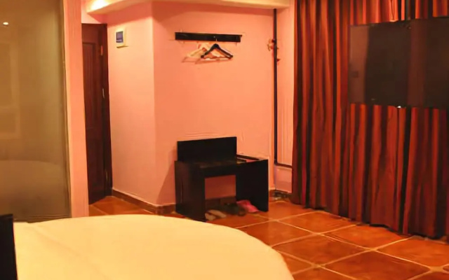 Beijing Rum Hotel