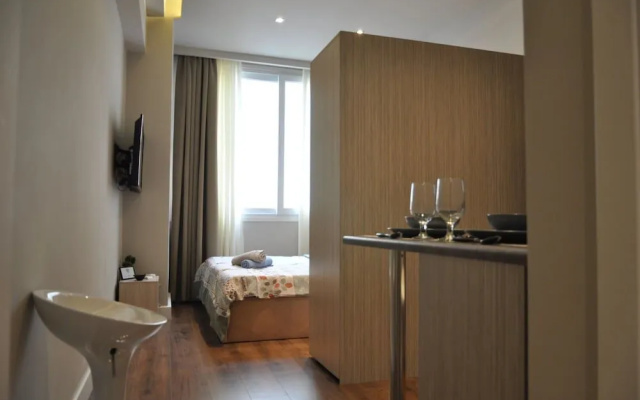 Penthouse Apartments, The Luxury Suites