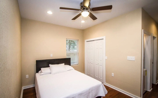 Renovated 2br/2ba Near Downtown