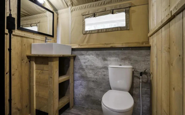 Comet Glamping Tent, Ardennes