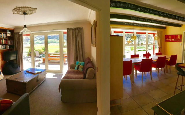 Castle Hill Lodge Bed and Breakfast