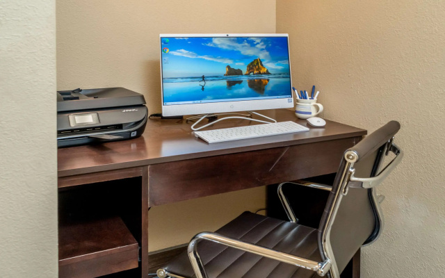 Comfort Inn & Suites Grundy