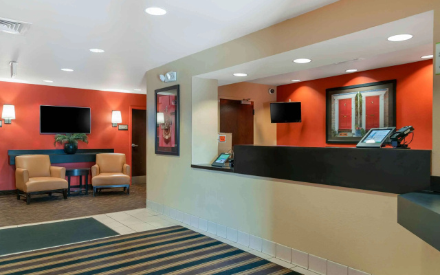 Extended Stay America Suites Detroit Canton