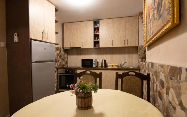 Top Spot apartment