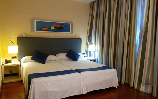 Hotel Puerta de Alcalá