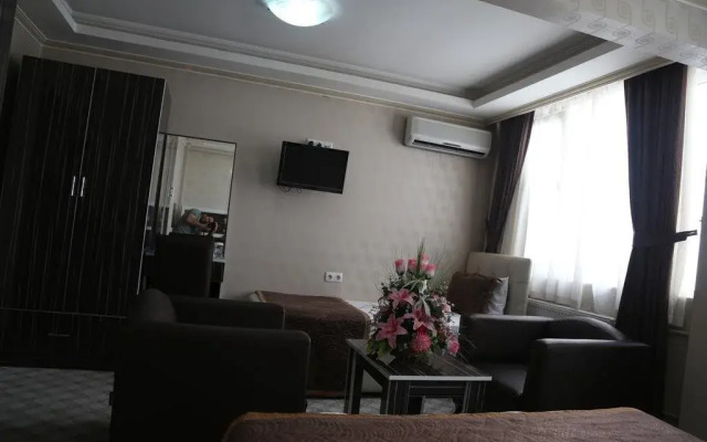 Grand 52 Otel