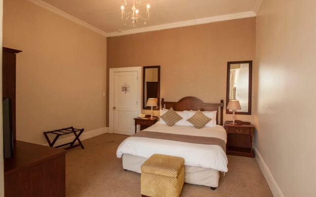 The King Edward Hotel