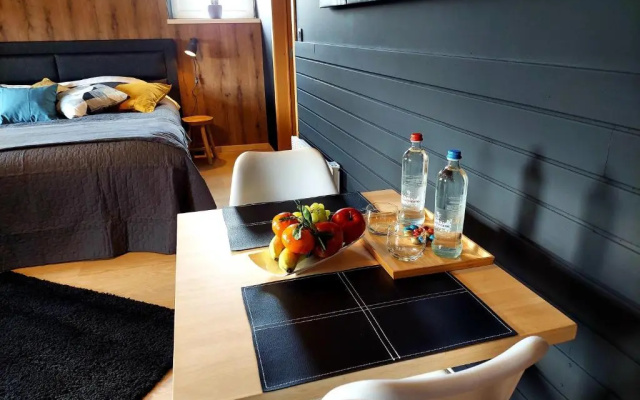 La Chambre D'en Haut