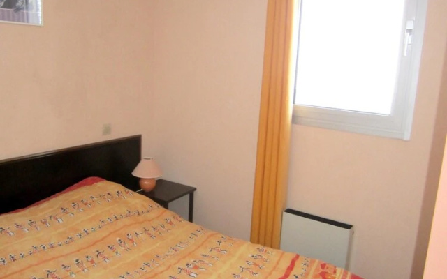 Apartment With one Bedroom in Canet-en-roussillon, With Wonderful Moun