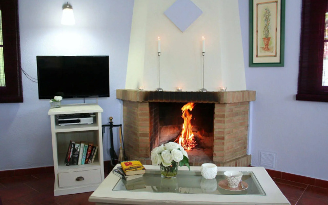Casa Rural Los Algarrobales