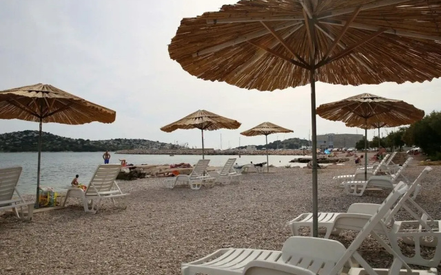 Miba - Close to the sea & Parking - A1