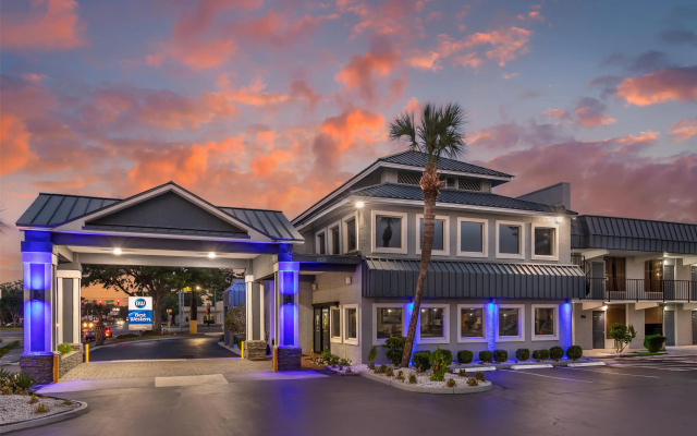 Best Western Central Inn