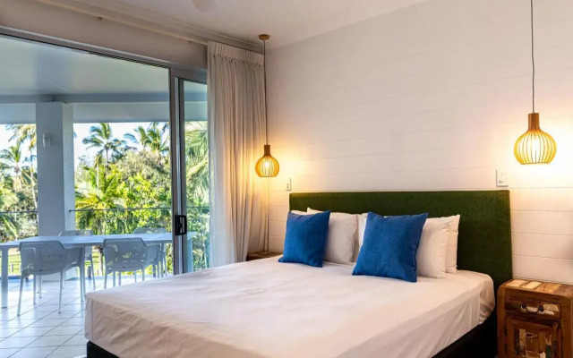 Latitude 16 Beaches