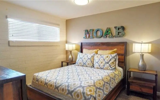 Purple Sage Flats #3 1 Bedroom Apts
