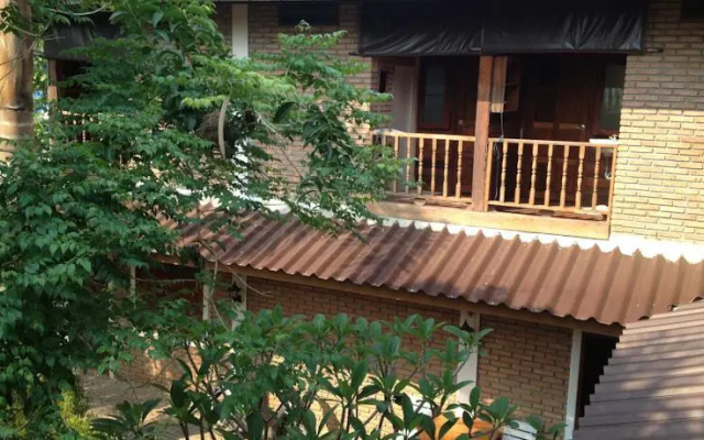 Sawadee Homestay @ 54